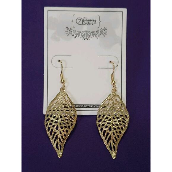 Yellow Gold Plated Filigree Textured Leaf Shaped Dangle Earrings Pierced New - Picture 1 of 6